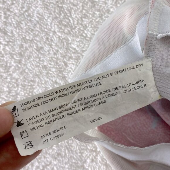 5/$25 Christina Red Floral Tankini Bikini Top Swim Top 10 - Picture 4 of 12